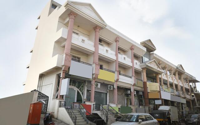 OYO Flagship 12049 Hotel Ravi Kiran Executive — 3-star hotel in Aurangabad