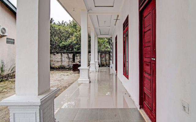 Hotel O Wisma Cendana Syariah Near PASAR FLAMBOYAN
