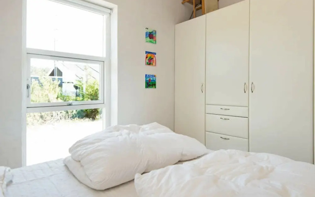 6 Person Holiday Home in Ebeltoft