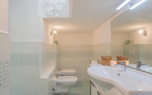 Il Timone by Rent all Como