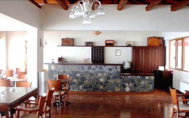 Olvios Hotel