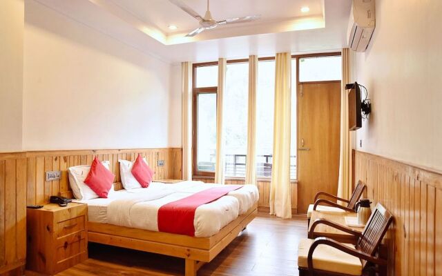 OYO 6962 Hotel Wood Castle