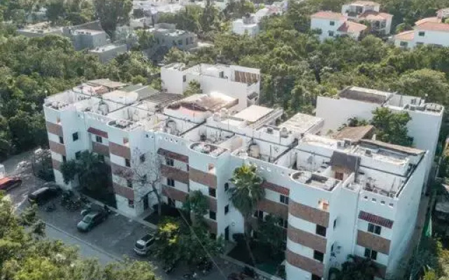 Spacious3BR*Private Rooftop/Jacuzzi*Great location