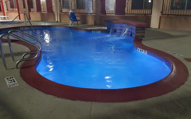 Super 8 Alamo/McAllen Area