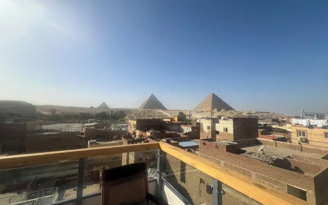 Elite Nun Pyramids View Inn
