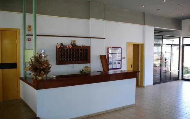Kaissa Beach Bungalows & Apartments