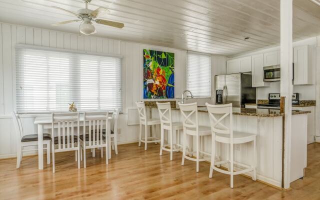 Twins Inn & Apartments