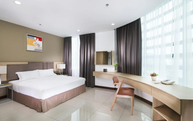 One Pacific Hotel & Serviced Apartments