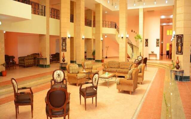 Tolip Inn Resort Fayed