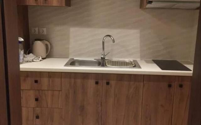 Lyristis Apartments Plus