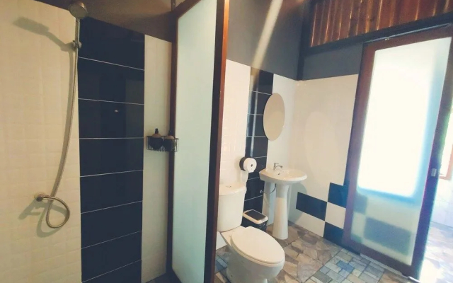 Kohmook Nurse House