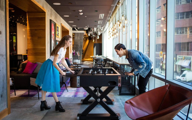 Moxy Boston Downtown