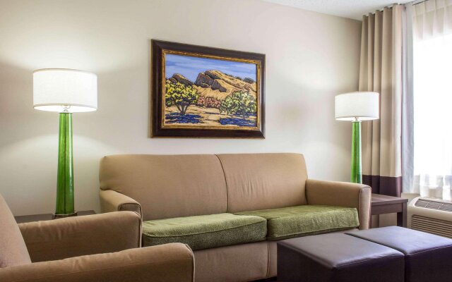 Comfort Suites At Tucson Mall