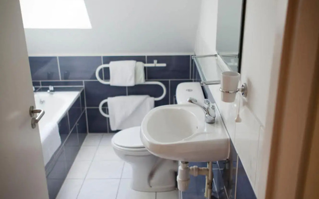 Toothbrush Apartments - Central Ipswich