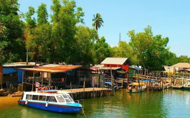 Nur Merang Inn Resort