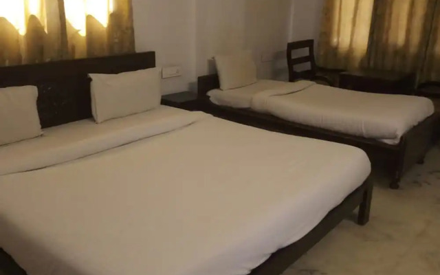 Shiv Vilas Hotel
