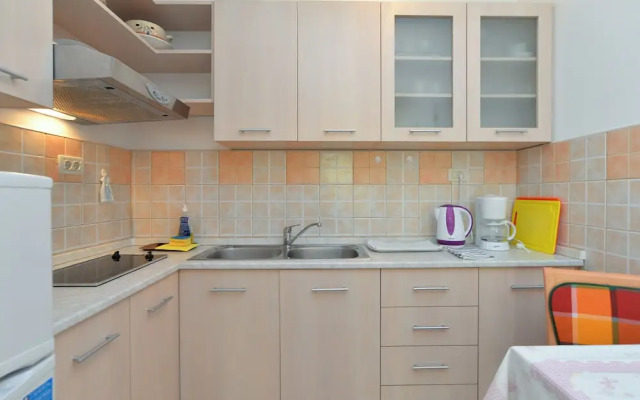 Apartment 1552
