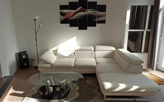 Loft cosi à proximité du centre géographique Belge
