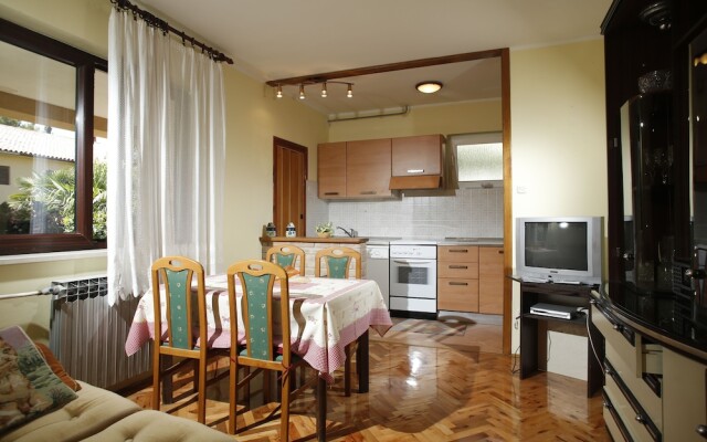 Apartments Guesthouse Ana