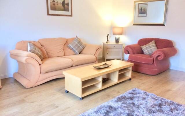 Riverside Gardens Apartment