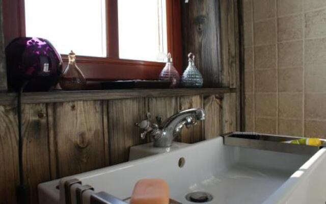 Guest House K74