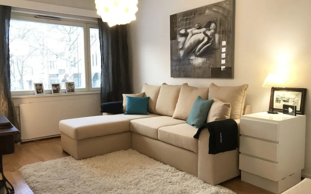 Cozy 2 Bedrooms Apartment