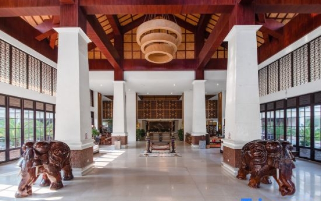 Sanjiang Peninsula Hotel