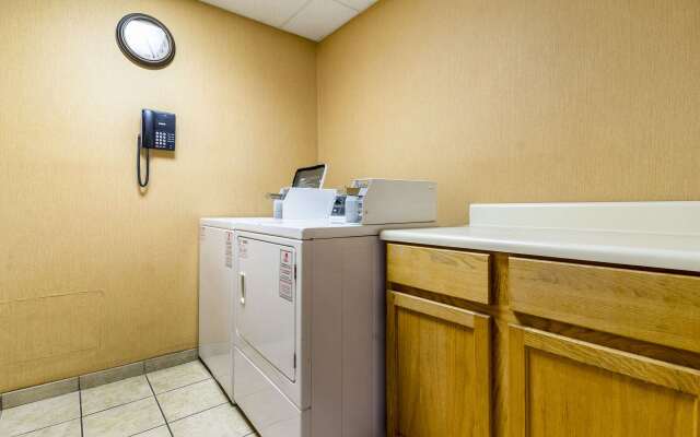 Quality Inn Lumberton North