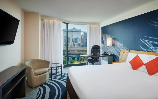 Novotel Toronto North York