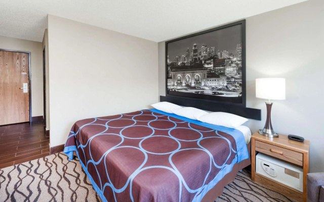 Super 8 by Wyndham West Plains