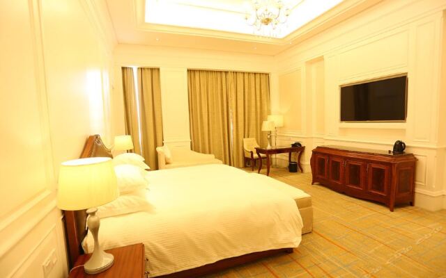 Harbour City Hotel