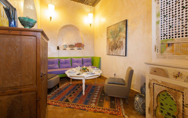 Riad  Emotion