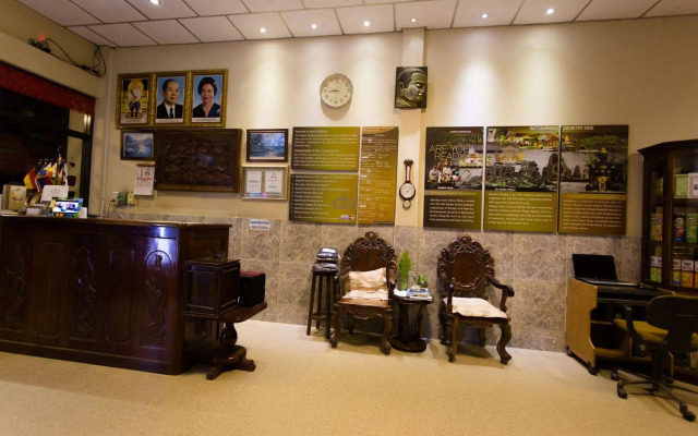 Royal Hotel