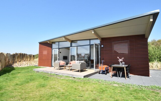 Chic Holiday Home in Callantsoog near Forest