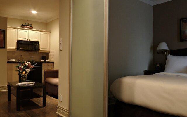 Grand Hotel & Suites
