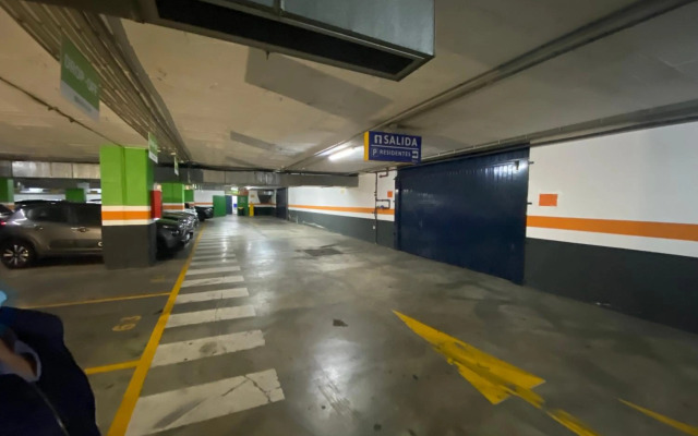 acogedor piso con parking santa justa