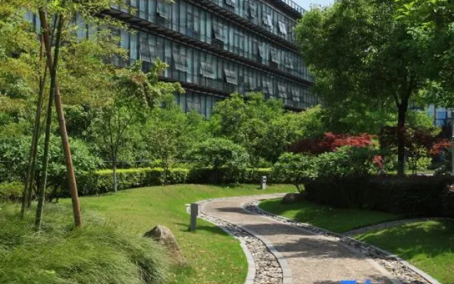 Hangzhou Zheda Science and Technology Park Hotel (Ant A Space Gudang Xincun Subway Station)
