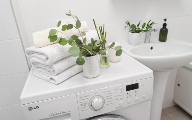 ApartHause на переулке Полимерный