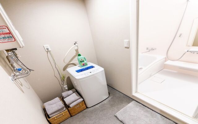 UCHI Living Stay HACHIKEN Station