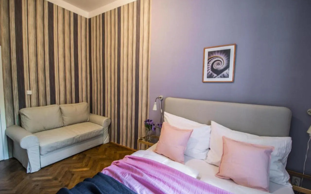 3Bdr City Center Ruterra Apartment