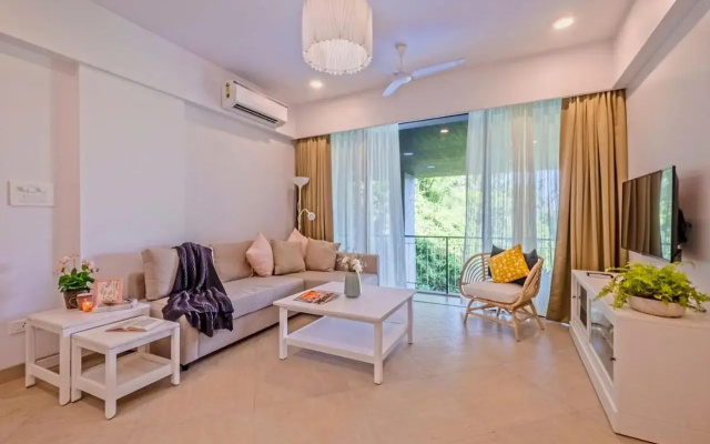 Tastefully Done 1BHK Apartment by tisyastays