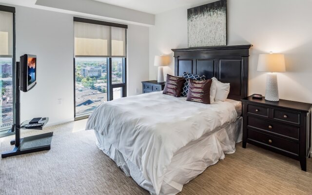 Bluebird Suites at Park Crest