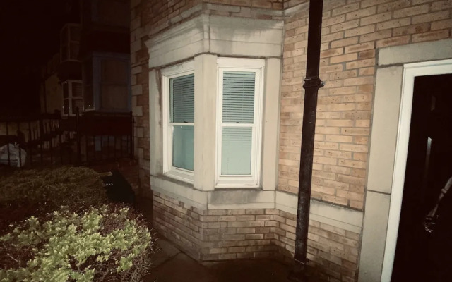 Beautiful 1-bed Apartment in Scarborough