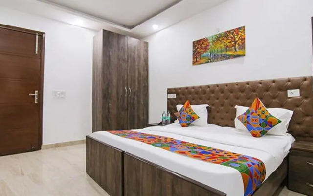 FabExpress The Premium Villa