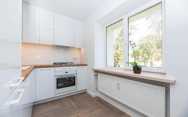 MARIUS 11 APARTMENT, By Cohost