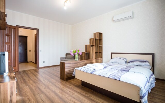 Apartment near Obolon metro station