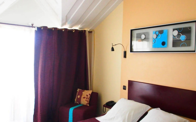 Hôtel Latitude 21