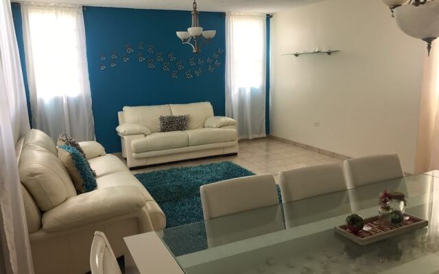 Caguas 4 Bedroom Vacation Villa