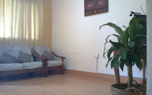 Mai Chenang Inn