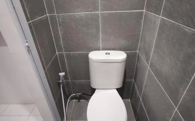 Behomy Cibinong  Suite